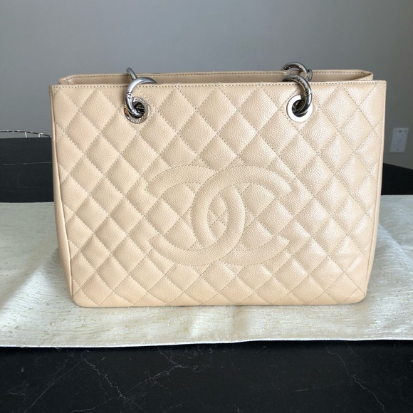 Chanel bag - Picture 3 of 4